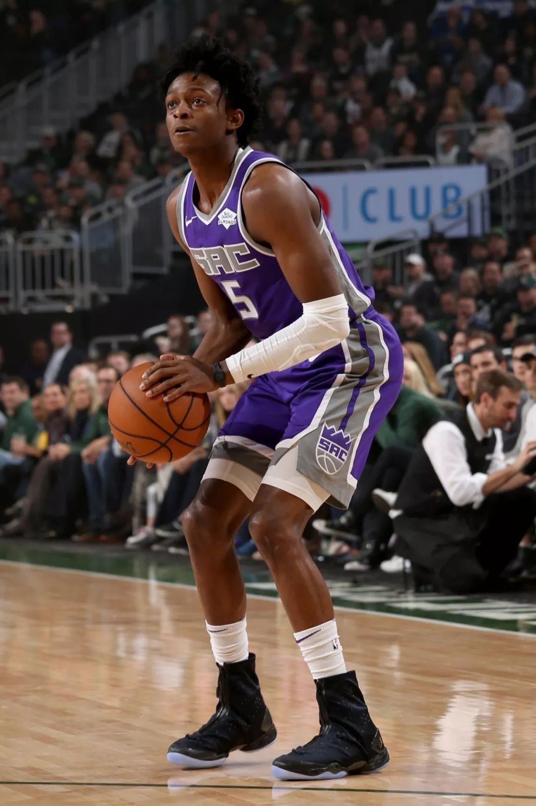 员的临危受 员的临危受