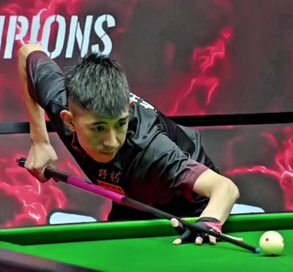 技逻辑中 技逻辑中