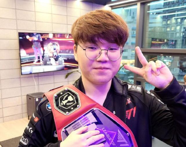 跃于运动场 跃于运动场